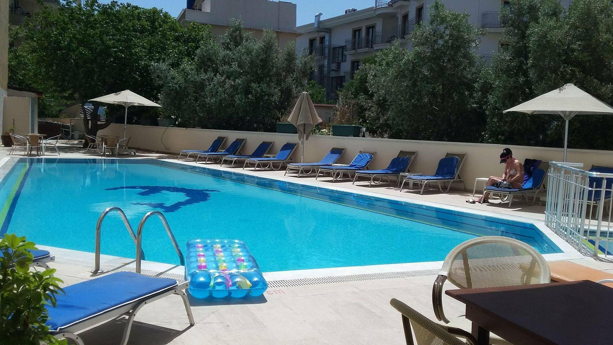 Mert Seaside Hotel (Adults Only) Marmaris Exterior photo